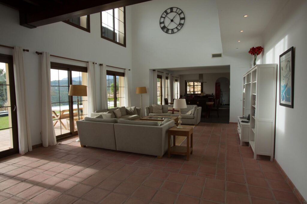 Villa Cielo Open Plan Lounge